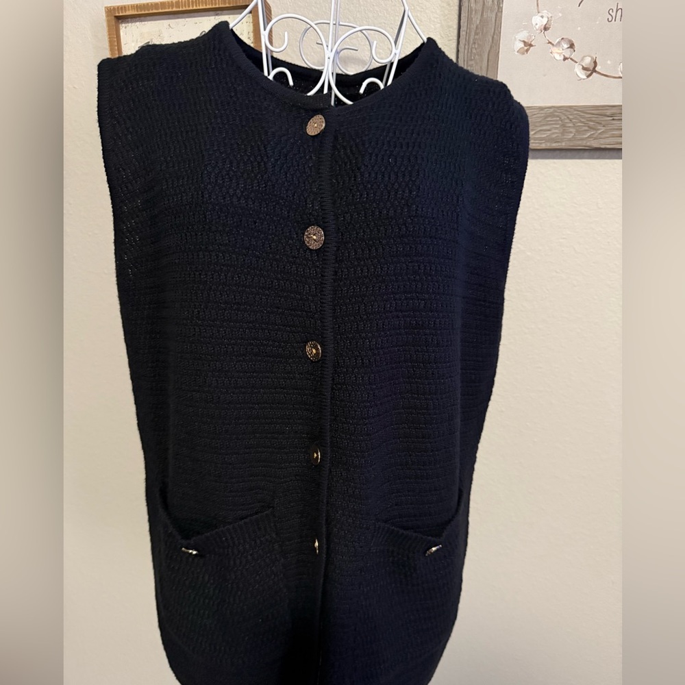 NAVY Knit Button-Up Vest